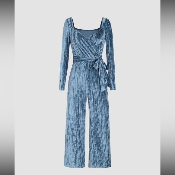 Velvet Jumpsuit - Picture 1 of 6
